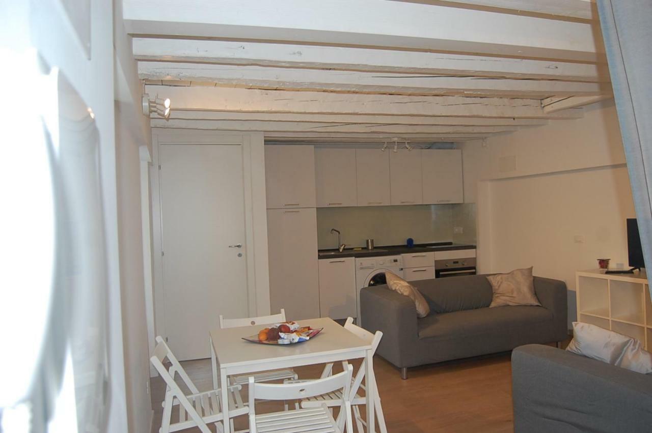 Appartamenti Corridoni Trieste Exteriör bild